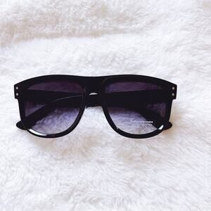 Simon Black & Purple Classic Sunglasses